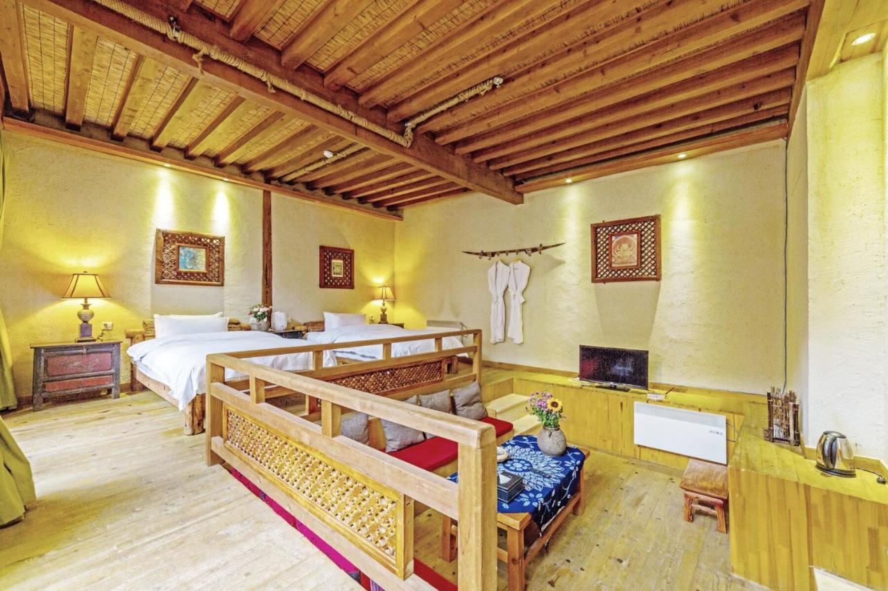 Lijiang Shuhe Yuefeng Resort Hotel Exterior photo
